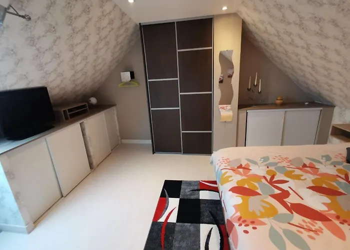 Les Arches. Semesterbostad Meneslies